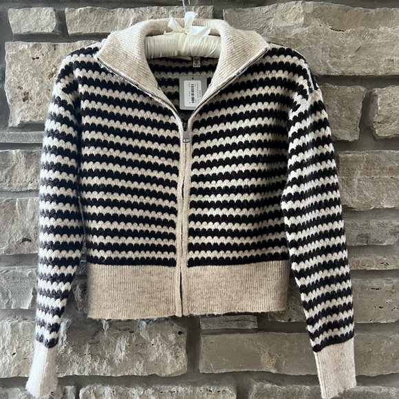 RD Style striped zip cardigan. - Picture 4 of 7